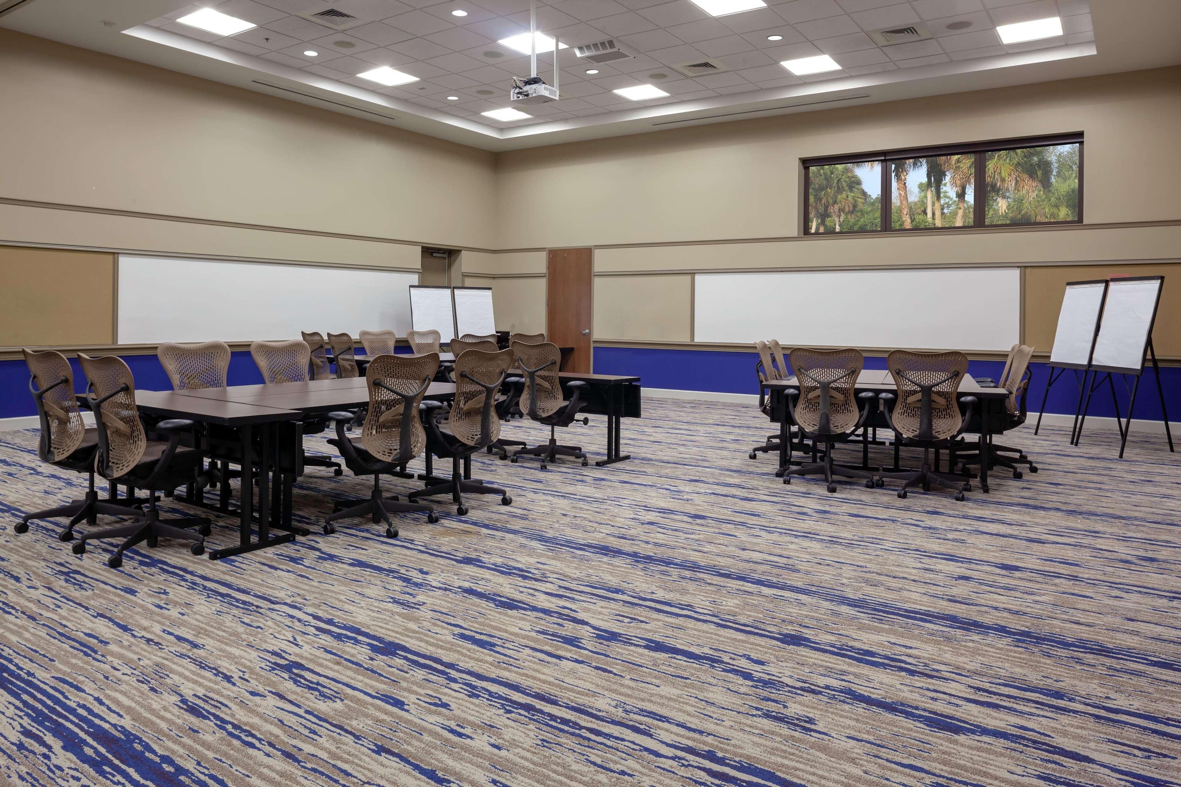 DoubleTree by Hilton Palm Beach Gardens Exterior foto